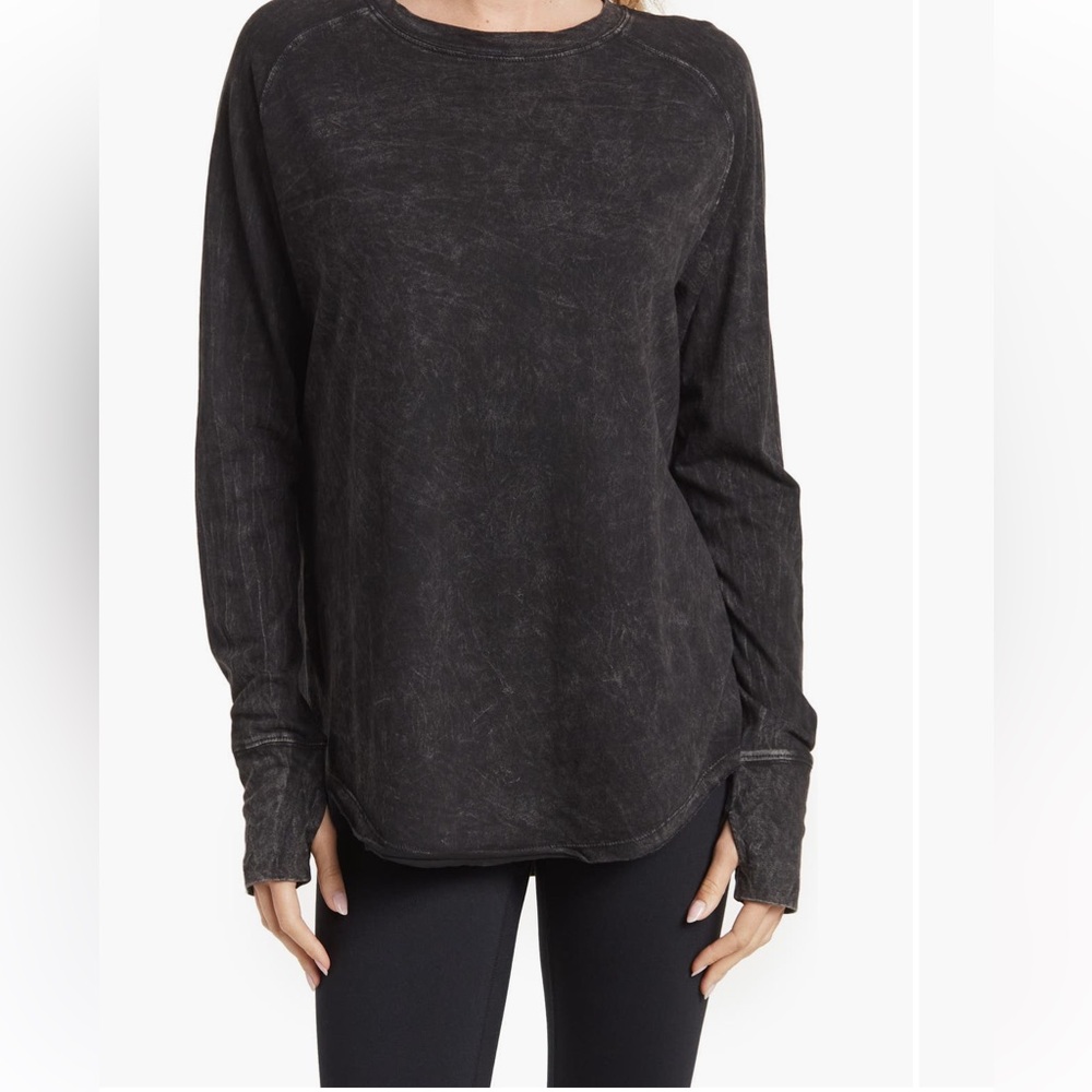 Z by Zella vintage washed long sleeve tee